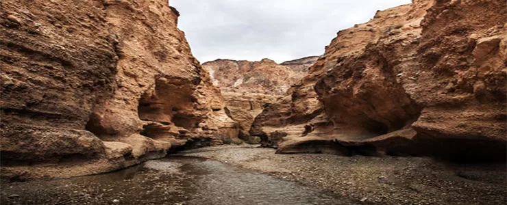 بند شاه عباس  طبس كم عرض ترین سد جهان