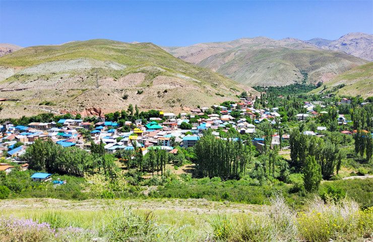 نمایی از روستای شهرستانک