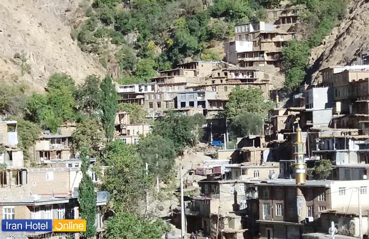 خانه‌های پلکانی روستای تنگی سر